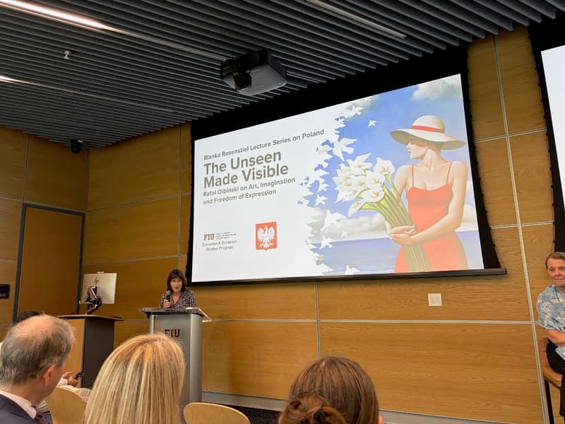 Photos from the Lecture, photo 5 of 34