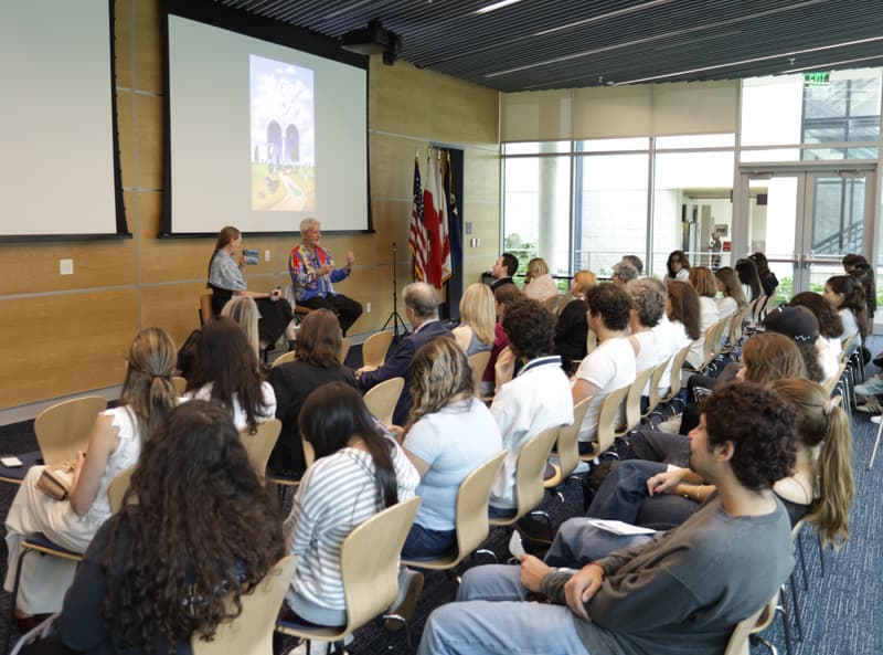Photos from the Lecture, photo 20 of 34